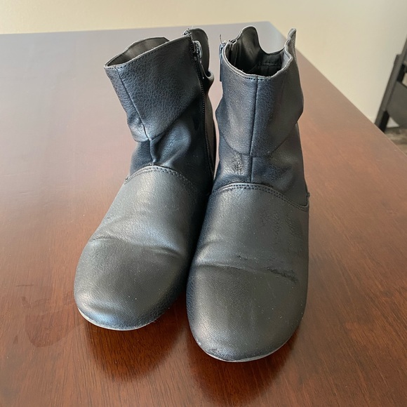 Roebuck & Co black booties size 3 - Picture 3 of 4